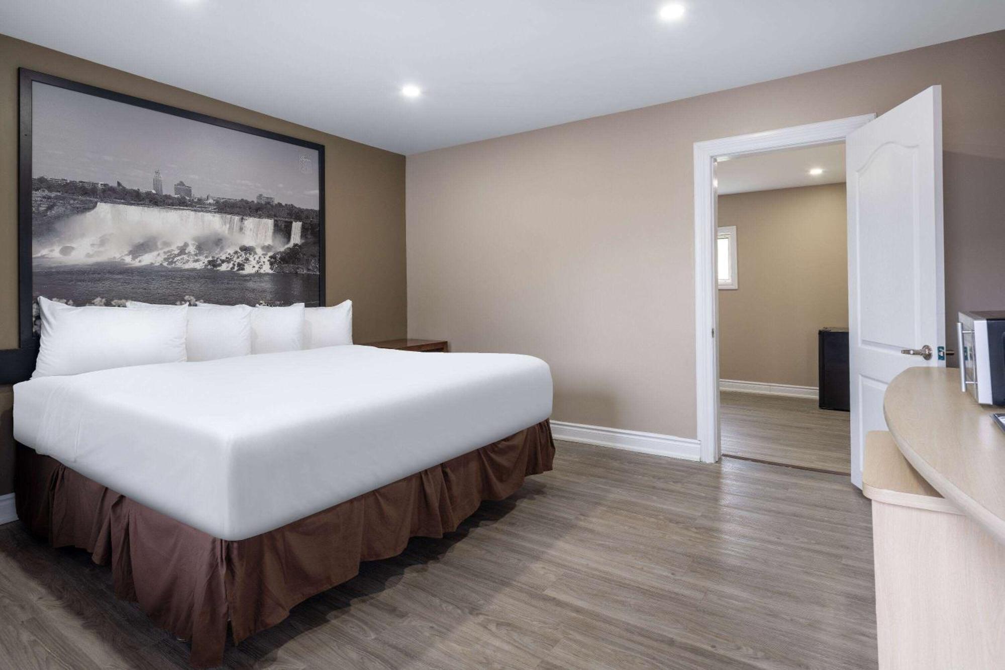 Super 8 By Wyndham Niagara Falls On Bagian luar foto