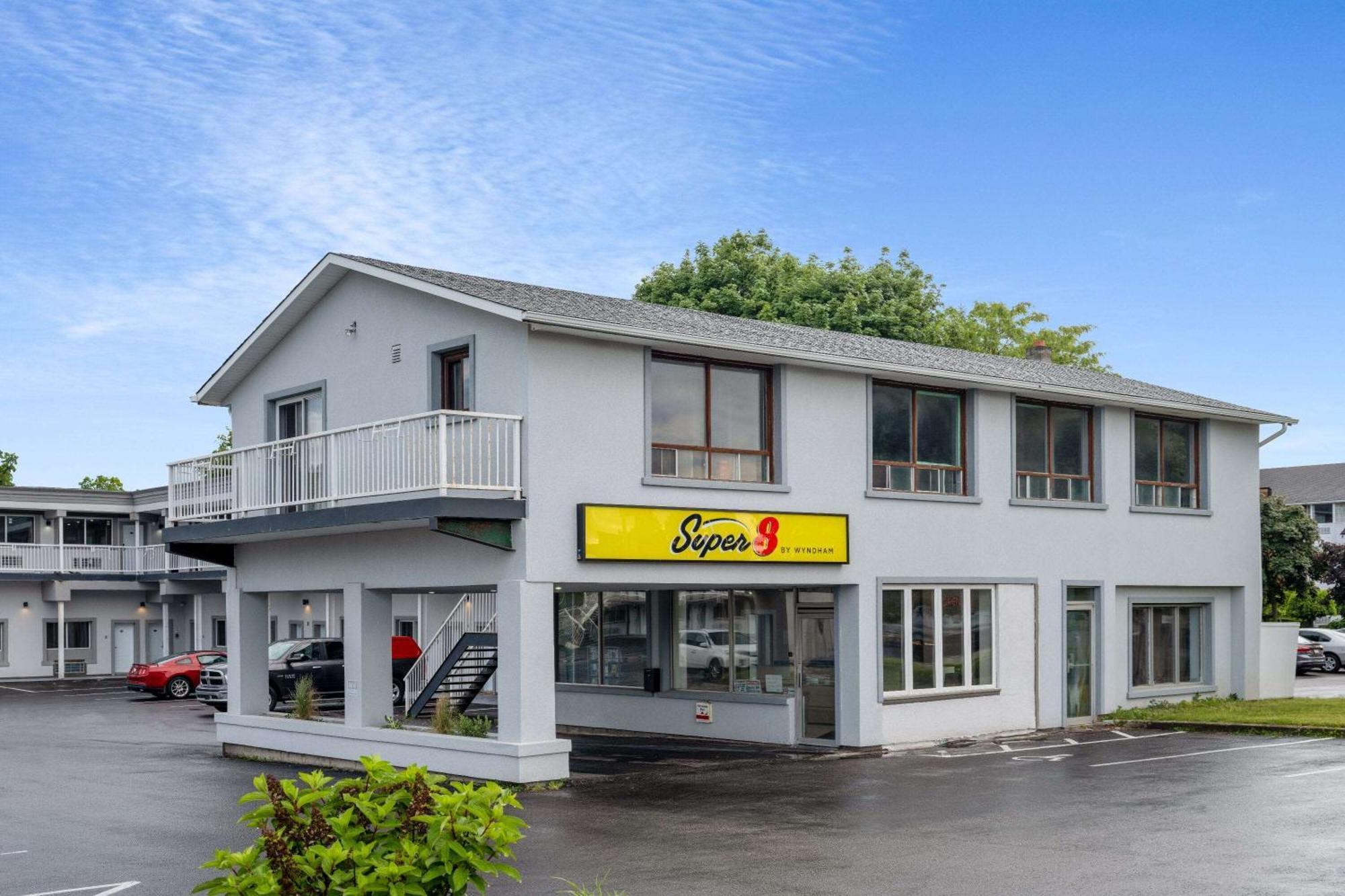 Super 8 By Wyndham Niagara Falls On Bagian luar foto
